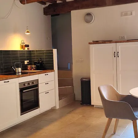 Ca' Dei Giuli Apartment *